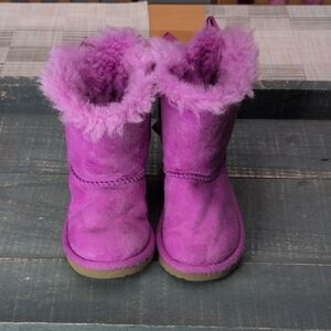 UGG Kids Fuzzy Boots in Bright Purple